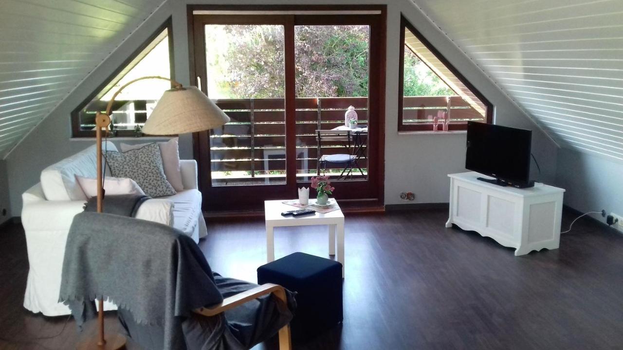 Ferienwohnung-Ostseestrand-In-Stein-Bei-Laboe Stein  Buitenkant foto